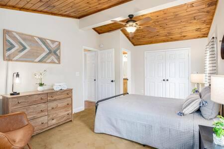 Harpers Ferry Cabin Hot Tub, Deck, Fire Pit, Wifi Exterior foto
